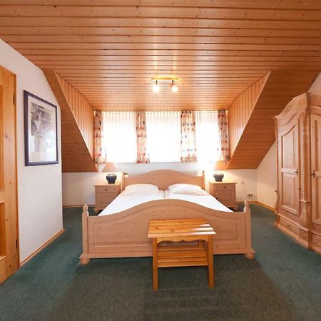 Hotel Gruner Baum Lindau  Luaran gambar